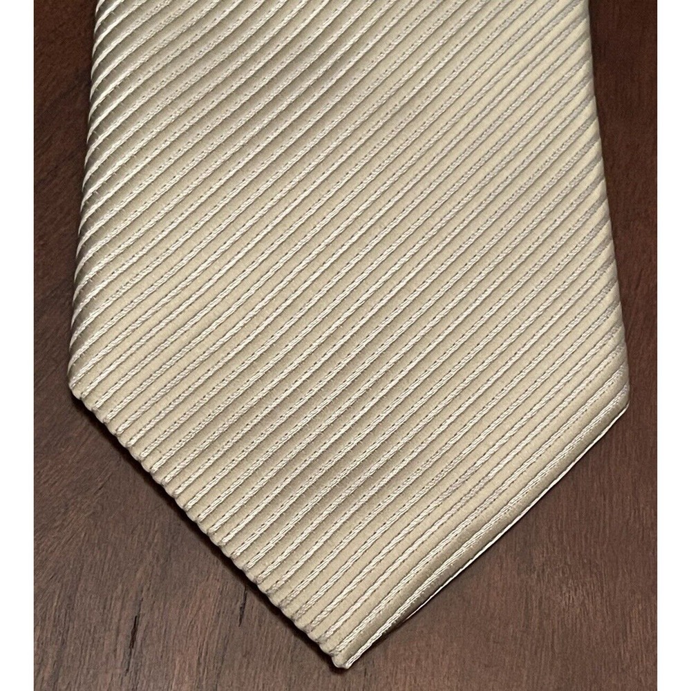 Vesuvio Napoli In Italy Green 100% Polyester Men’s Neck Tie